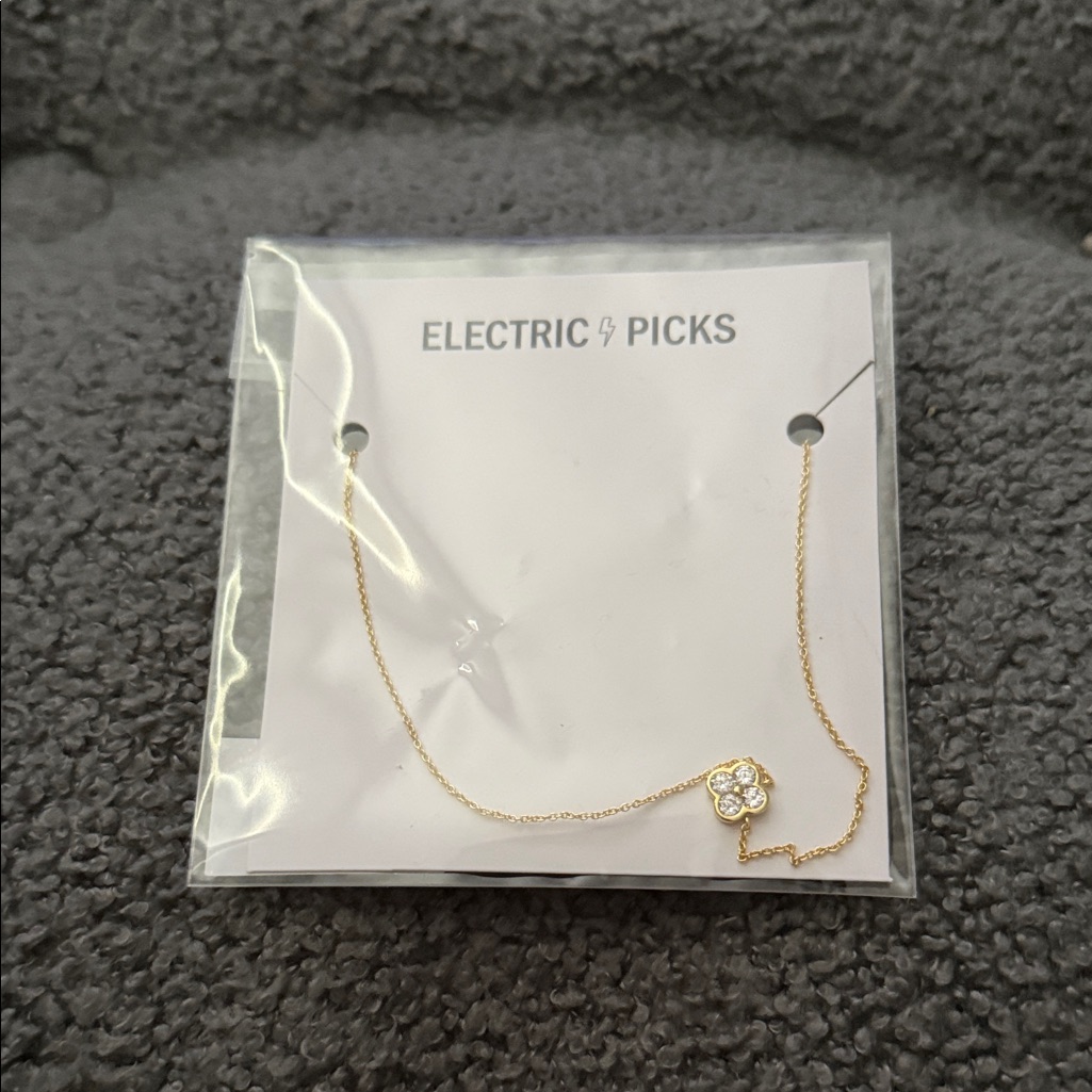 Electric Family Gold Necklace With Crystal Pendant